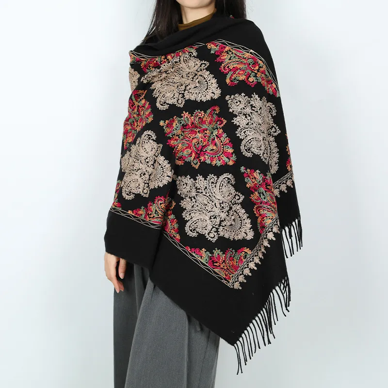 New Women'S Scarf Ethnic Style Flower Shawl Travel Wear Tassel Thickened Warm Outside Wholesale